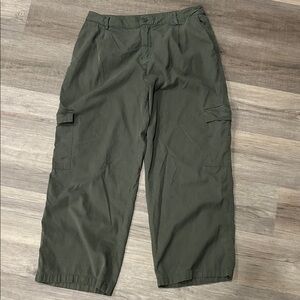 Universal Thread Women's Olive Wide Leg Pants